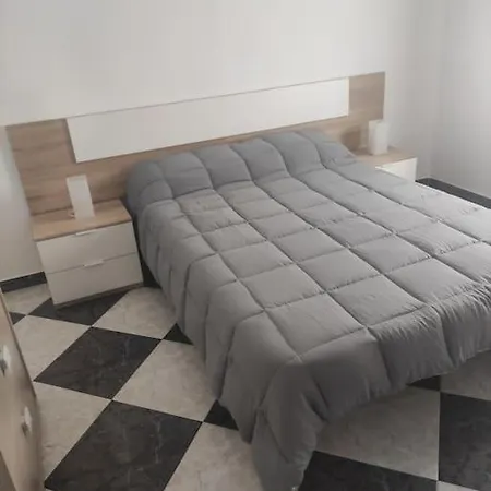 Apartment Piso En *
